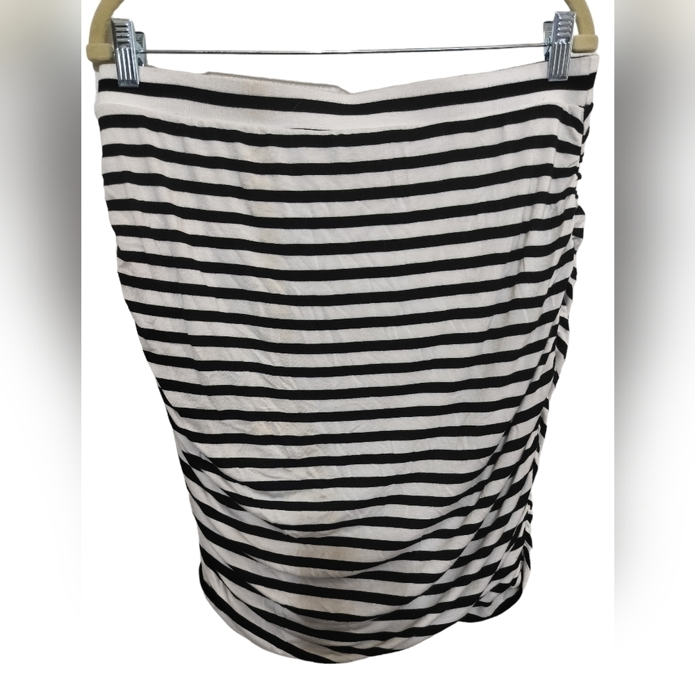 (SK79) SO Striped Black & White Lined Pullover Skirt Size XL